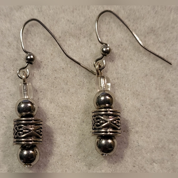 Beaded Earrings - Picture 2 of 3